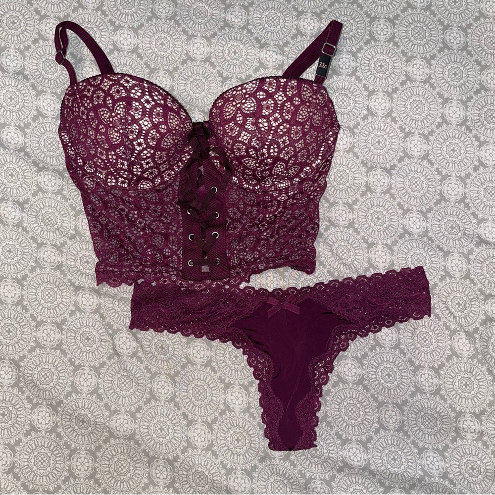 Victoria’s Secret bustier set